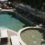 Lejlighedshotel Dimitra Agios Prokopios (Naxos)