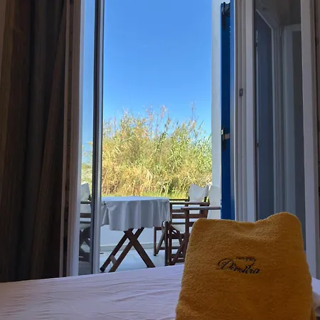 δήμητρα Ξενοδοχείο με διαμερίσματα