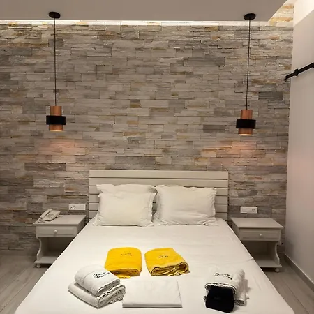 δήμητρα Ξενοδοχείο με διαμερίσματα 2*