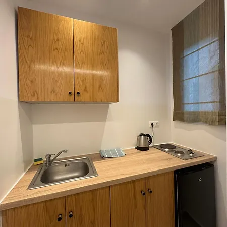 δήμητρα Ξενοδοχείο με διαμερίσματα