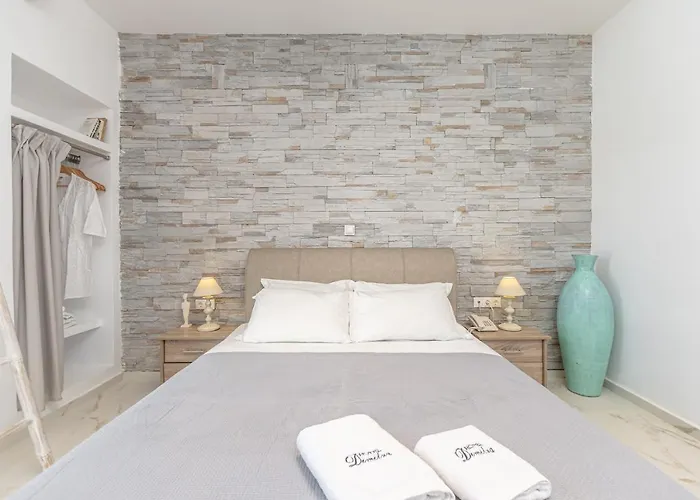 迪米特拉公寓式酒店